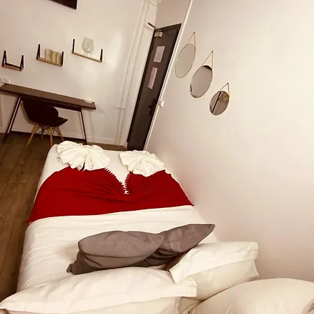 Louvain パリ