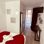 Hotel Louvain Paris